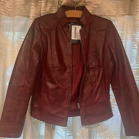 NWT - 100% Lambskin Maroon Leather Jacket - Picture 6 of 8